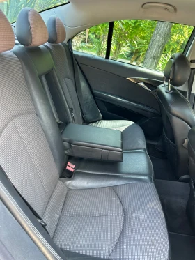 Mercedes-Benz E 220 CDI Avantgarde , снимка 10