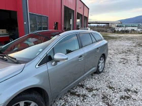 Toyota Avensis D4D 126hp ПАНОРАМА KEYLESS GO, снимка 8