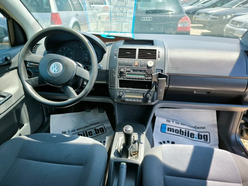 VW Polo 1.4I, снимка 7 - Автомобили и джипове - 46007384