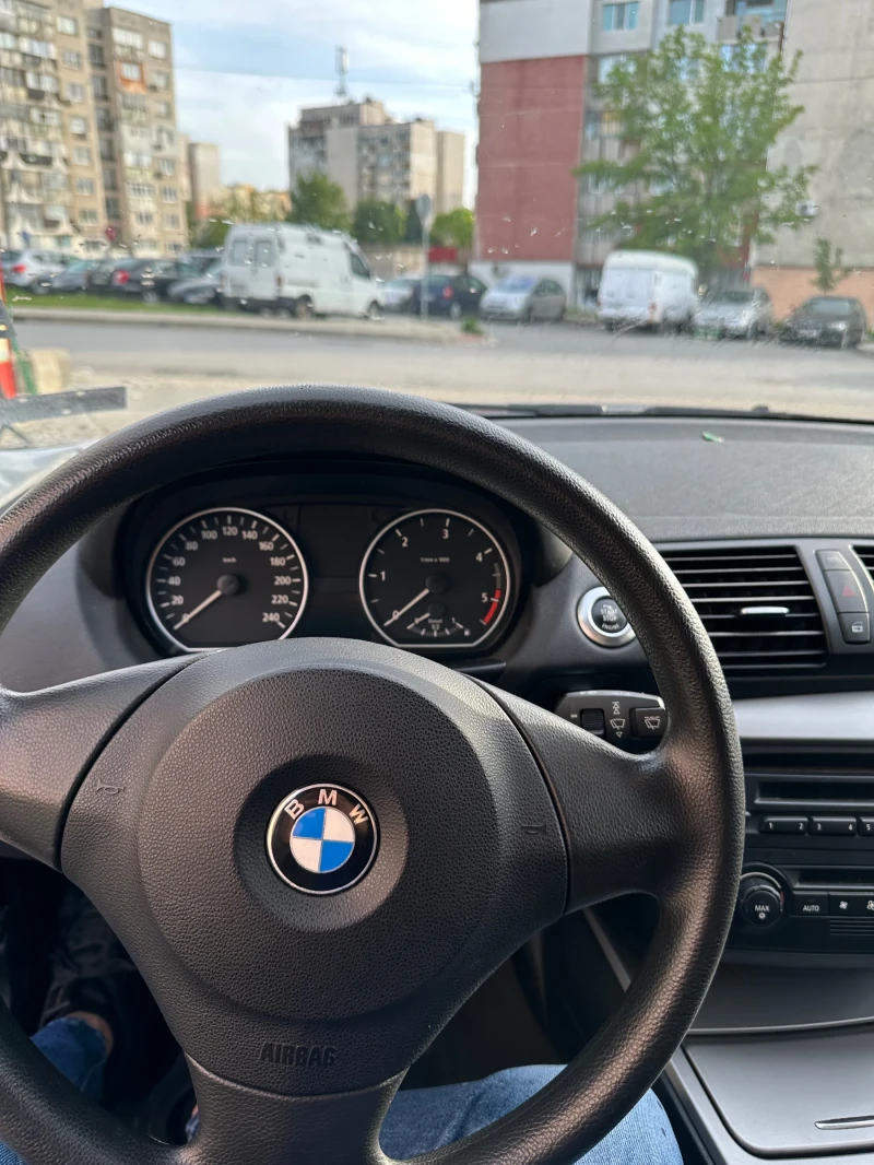 BMW 118, снимка 11 - Автомобили и джипове - 47221709