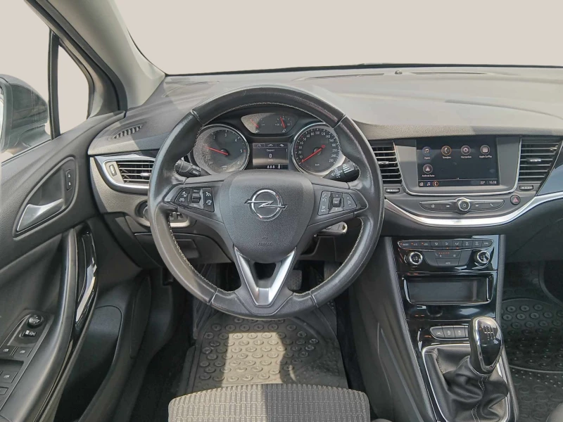 Opel Astra 1.5, снимка 6 - Автомобили и джипове - 47943784