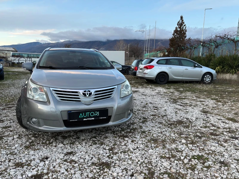 Toyota Avensis D4D 126hp ПАНОРАМА KEYLESS GO, снимка 2 - Автомобили и джипове - 48042212