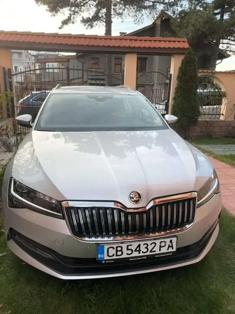 Skoda Superb 2.0 190 kc 7DSG, снимка 2 - Автомобили и джипове - 48074752