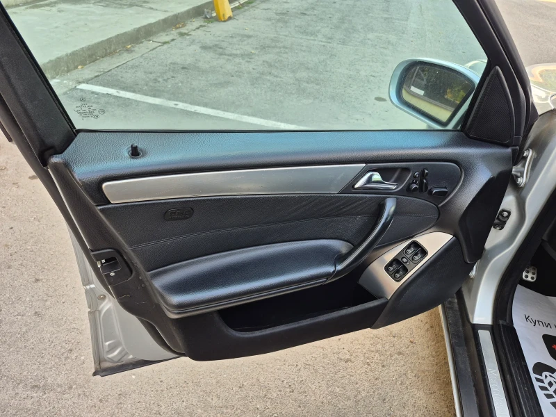 Mercedes-Benz C 220 Фейслифт  Навигация AMG, снимка 14 - Автомобили и джипове - 51843280