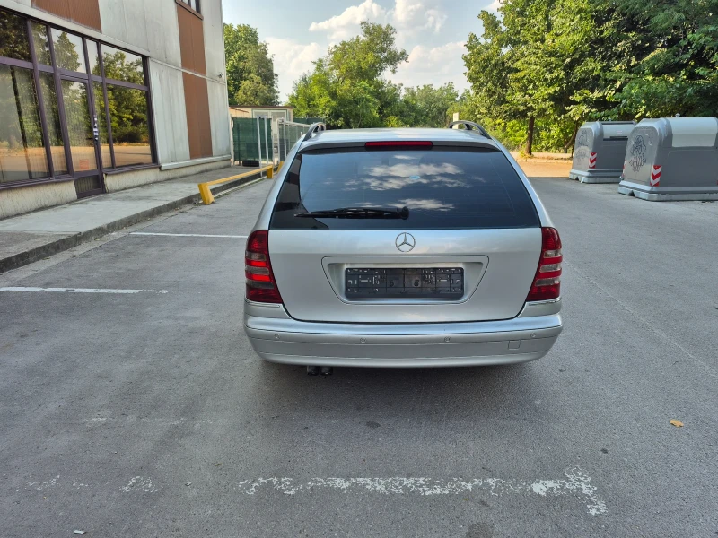 Mercedes-Benz C 220 Фейслифт  Навигация AMG, снимка 6 - Автомобили и джипове - 51843280