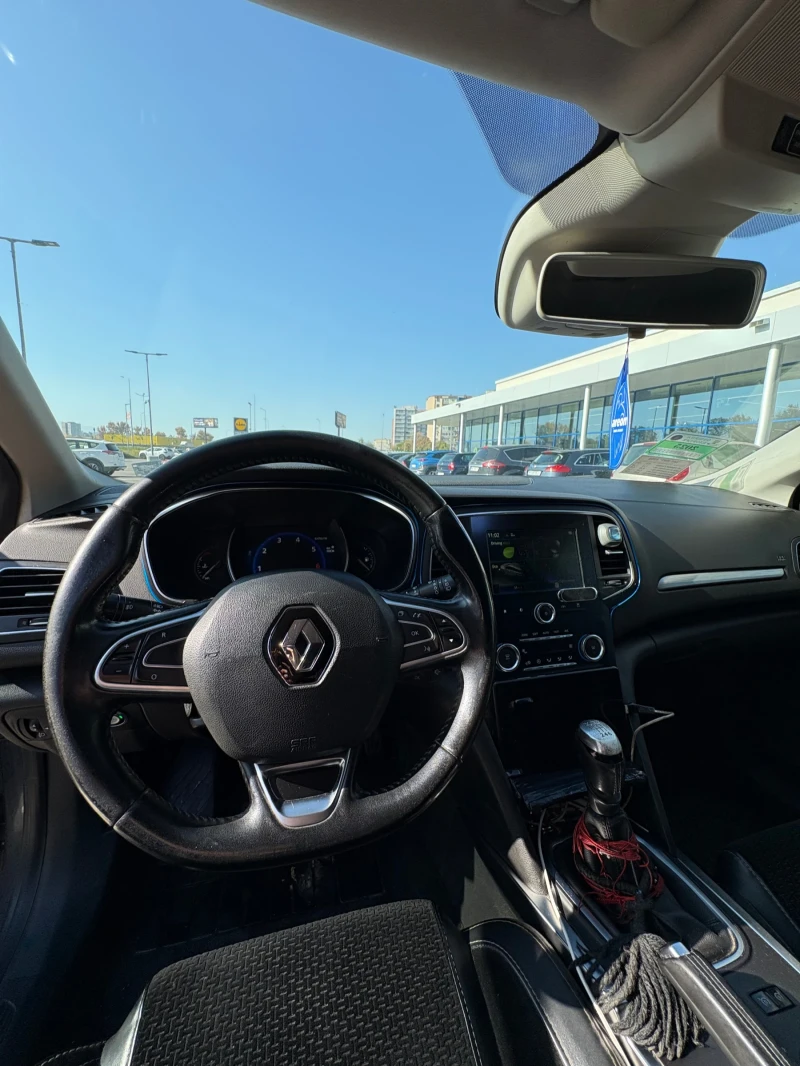 Renault Megane, снимка 9 - Автомобили и джипове - 52262142