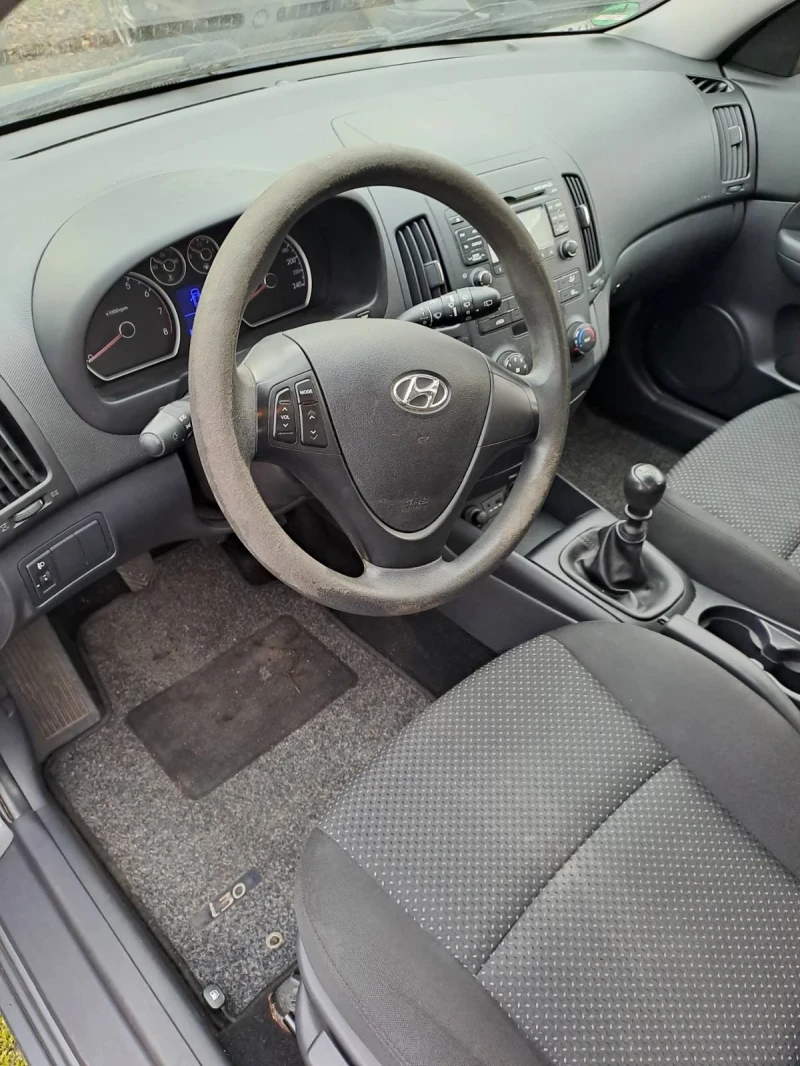 Hyundai I30 1.4, снимка 5 - Автомобили и джипове - 52868326