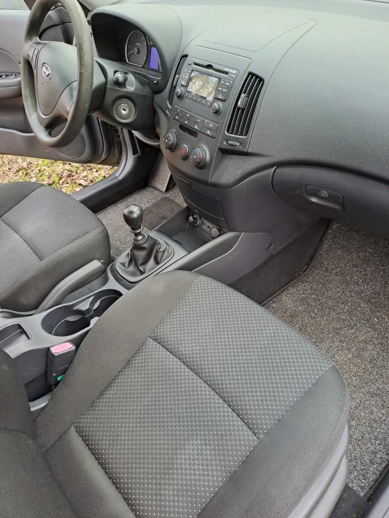 Hyundai I30 1.4, снимка 6 - Автомобили и джипове - 52868326