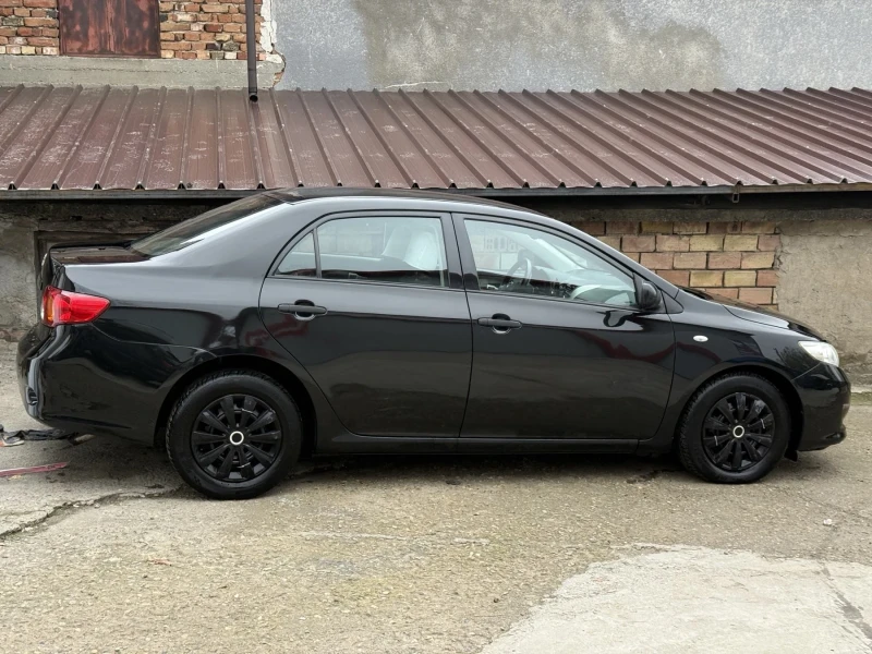 Toyota Corolla E 150, снимка 3 - Автомобили и джипове - 53101768