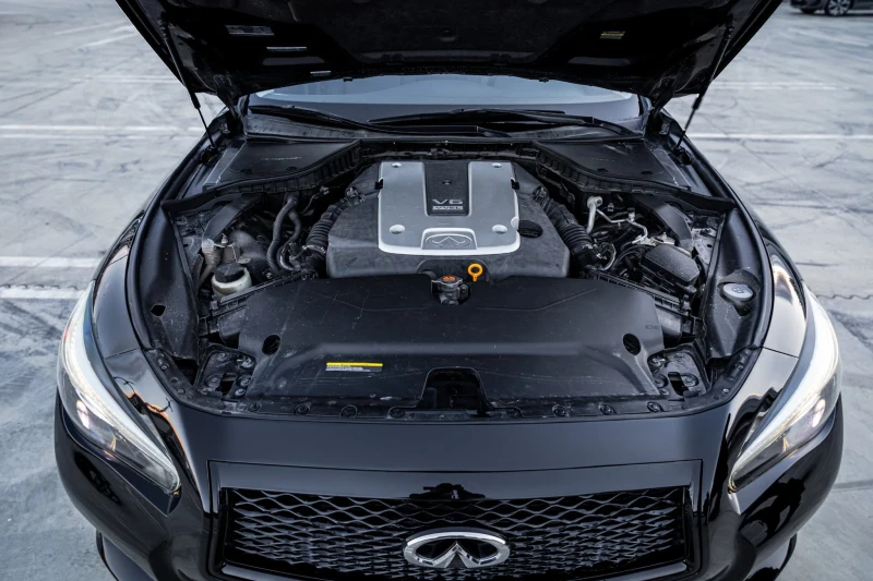 Infiniti Q50 3.7 V6 RWD PREMIUM, снимка 9 - Автомобили и джипове - 53434695