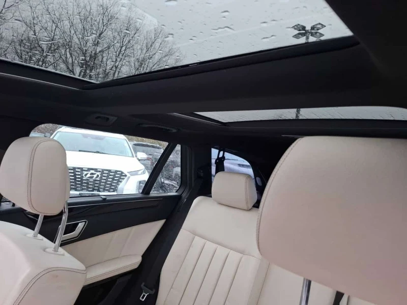 Mercedes-Benz E 400 * CARFAX * ДВА КЛЮЧА* ПАНОРАМА* 360 КАМЕРИ* , снимка 11 - Автомобили и джипове - 53569771