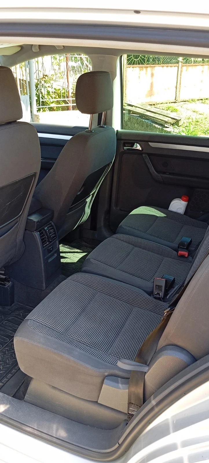 VW Touran 2000 - изображение 8