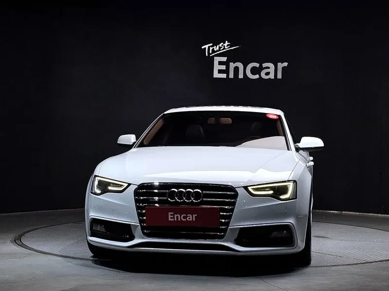 Audi A5 2.0L  TDI QUATTRO, снимка 2 - Автомобили и джипове - 54723816