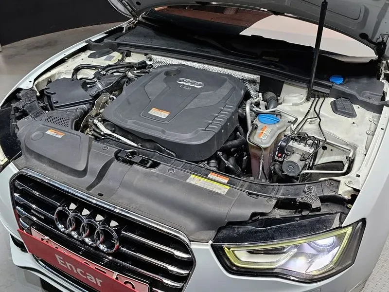 Audi A5 2.0L  TDI QUATTRO, снимка 5 - Автомобили и джипове - 54723816