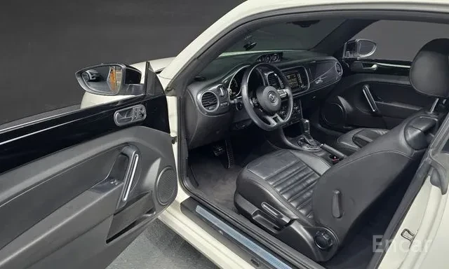 VW Beetle 2.0 TDI Premium* Люк* Подгрев, снимка 11 - Автомобили и джипове - 56688032