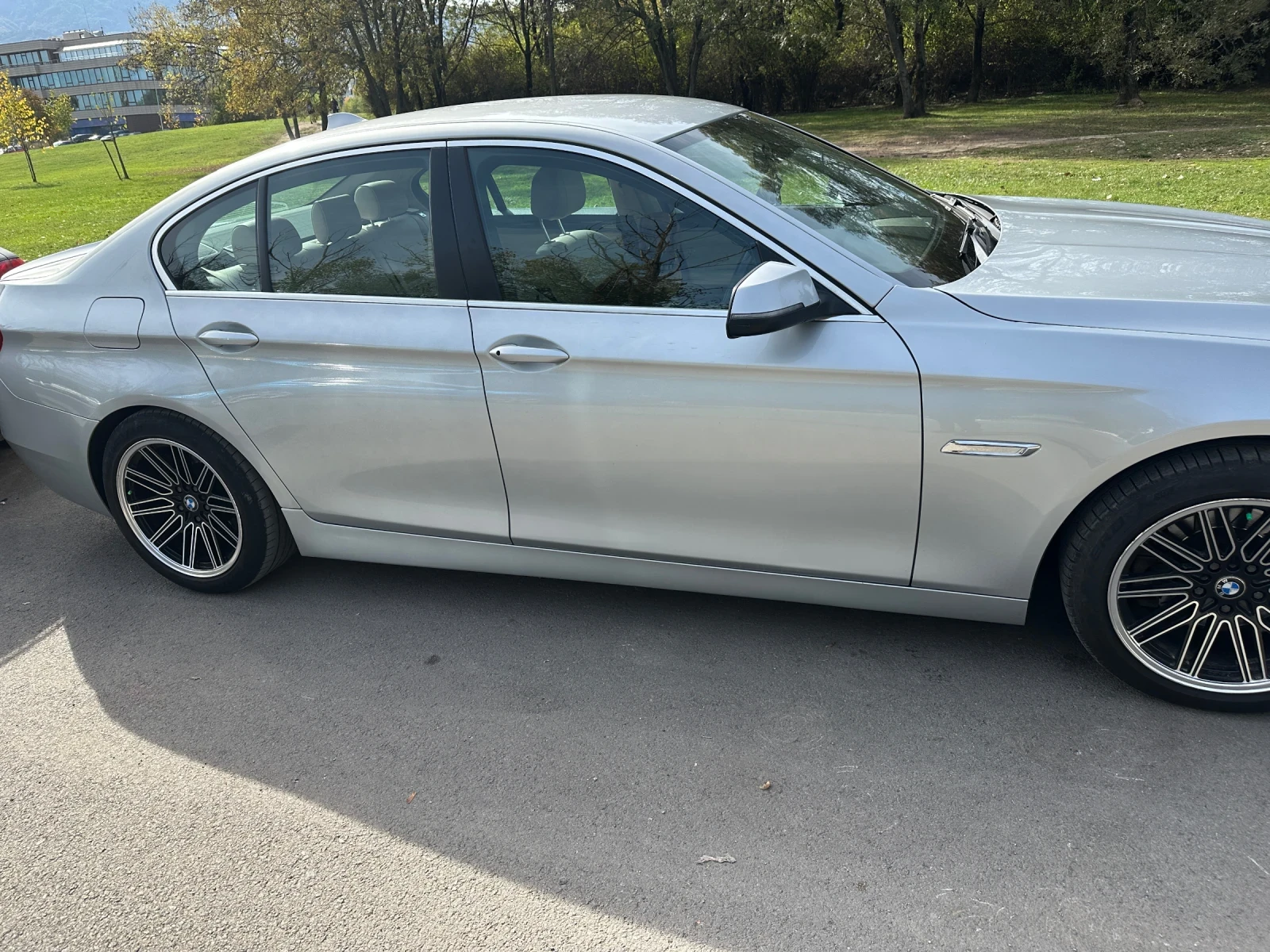BMW 520 F10 - изображение 3