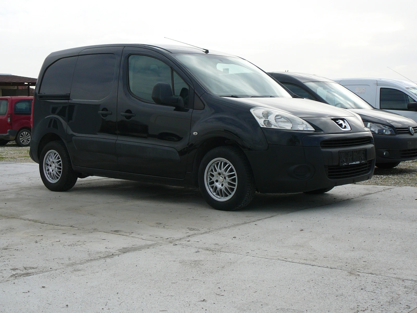 Peugeot Partner 1.6 hdi Клима  - изображение 3