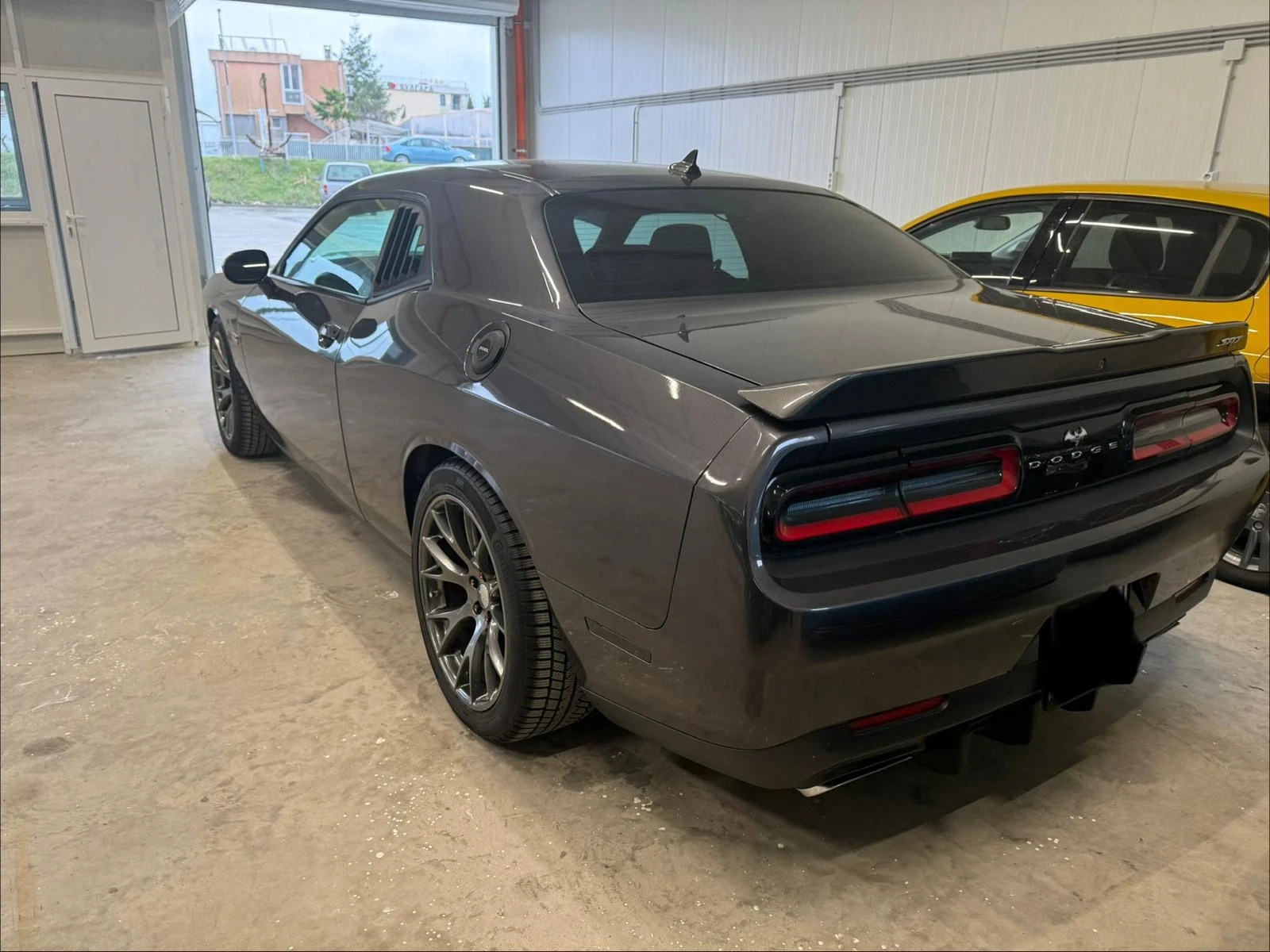 Dodge Charger 392 HEMI SRT - изображение 2