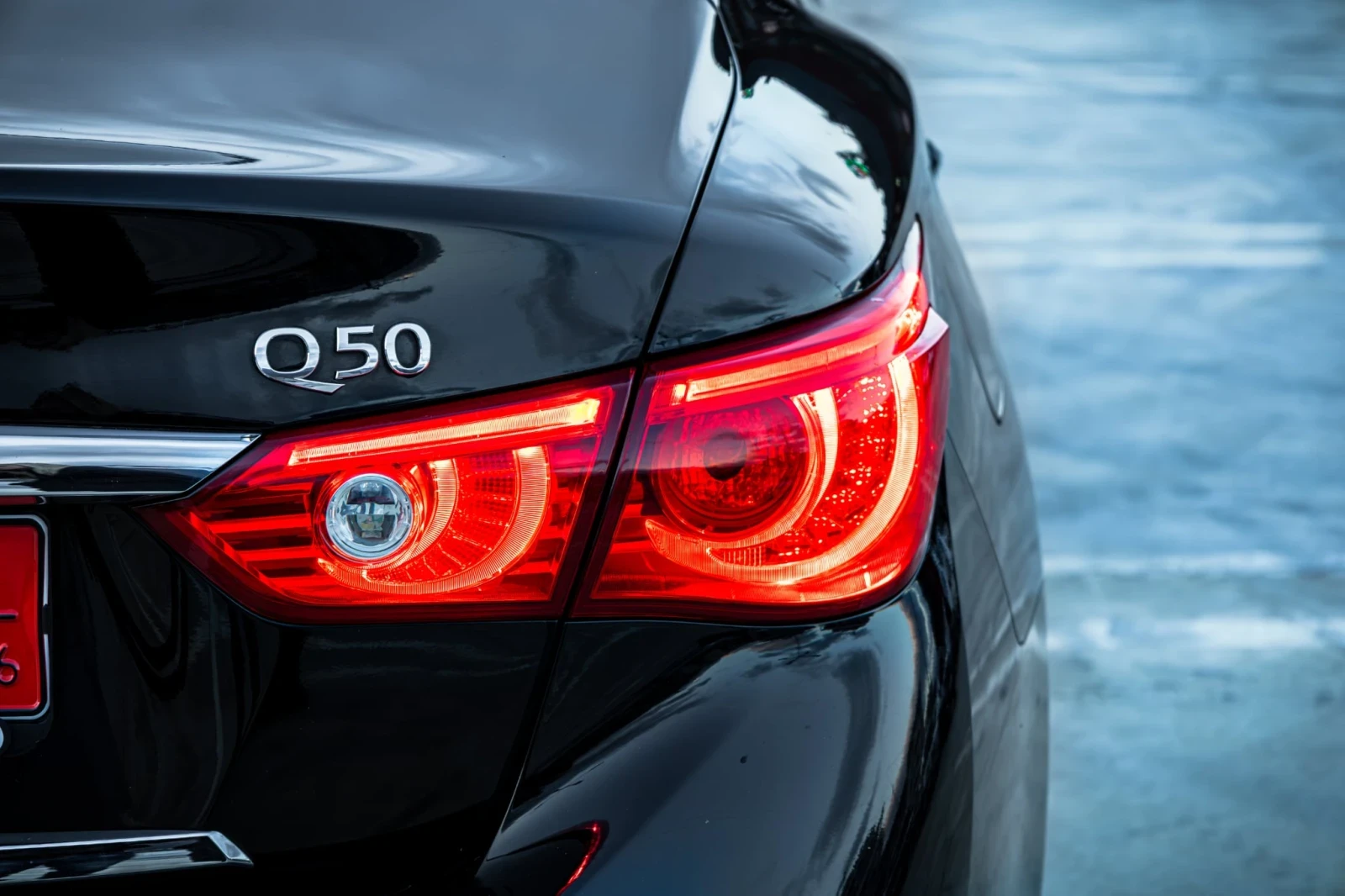 Infiniti Q50 3.7 RWD, снимка 8 - Автомобили и джипове - 53515976