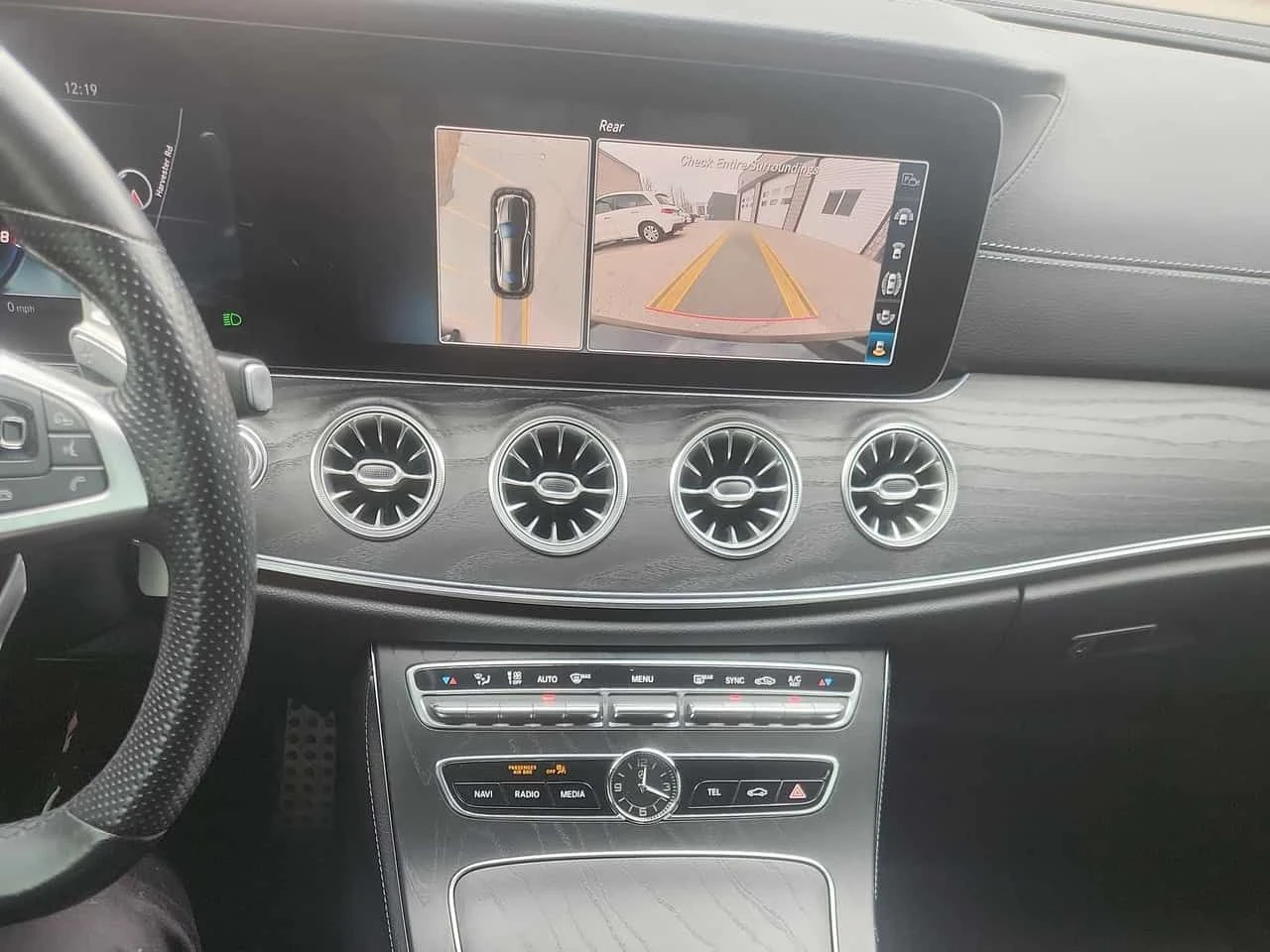 Mercedes-Benz E 400 * AMG PACK* BURMASTER* ДИСТРОНИК* ПАНО* , снимка 9 - Автомобили и джипове - 54116654