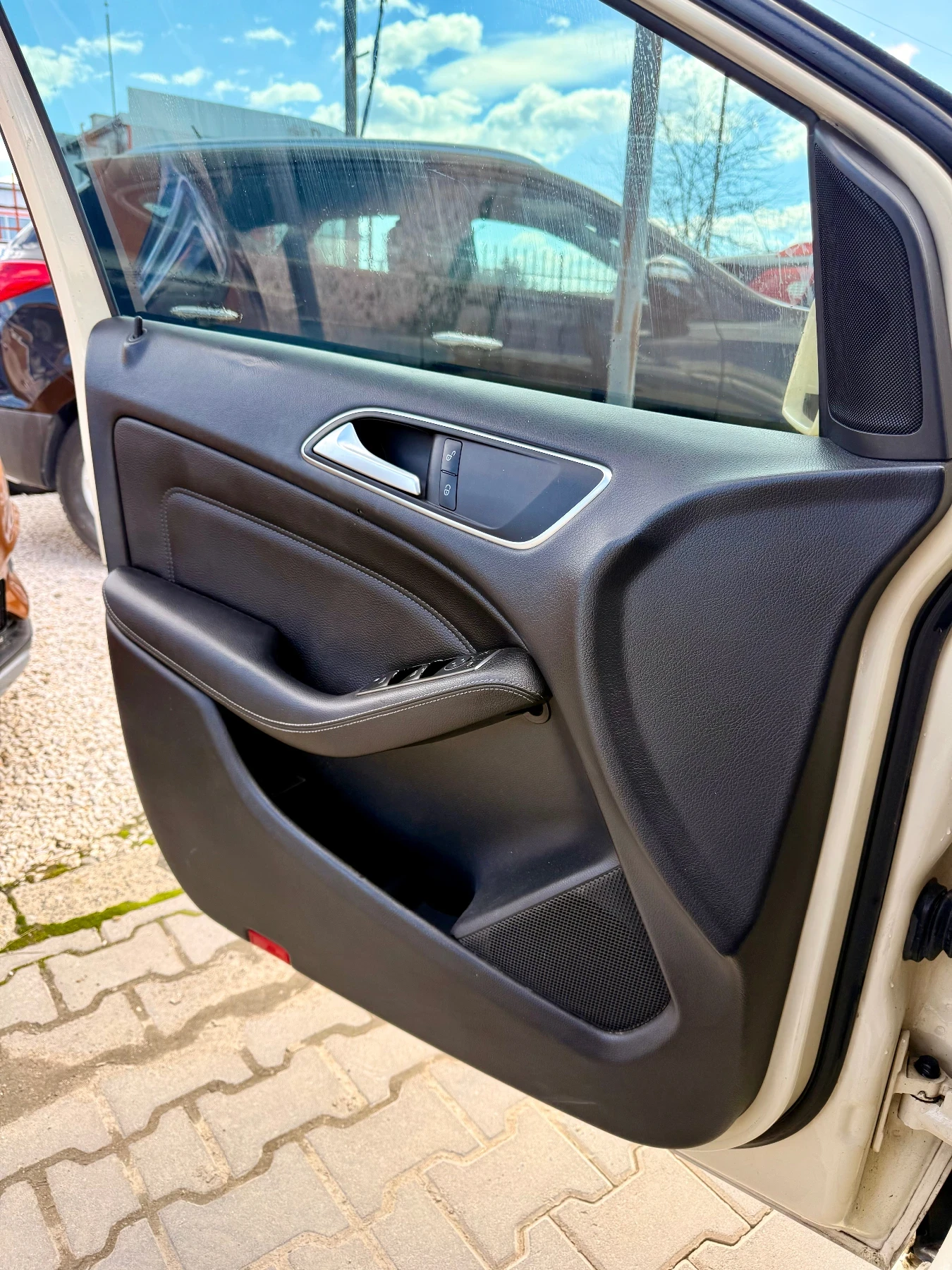 Mercedes-Benz B 180 ��� ����* ���������* ������* ������* ���* �������� | Mobile.bg � ����������� 13