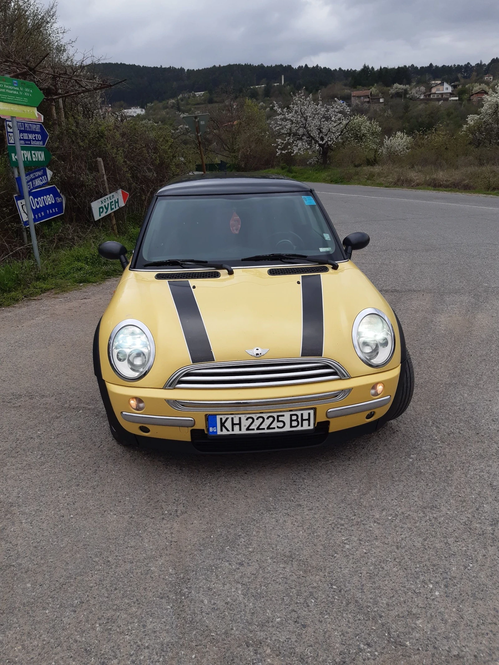 Mini One, снимка 10 - Автомобили и джипове - 54211709