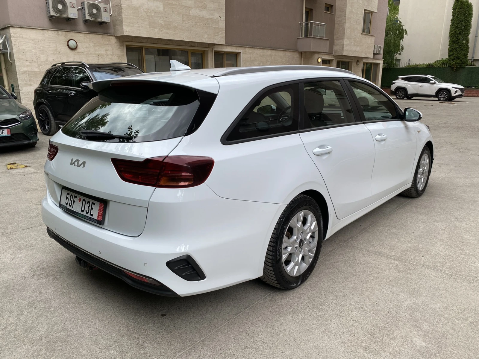 Kia Ceed 1.5 T-GDI/ 160кс./ Fresh/ SW, снимка 5 - Автомобили и джипове - 54401254