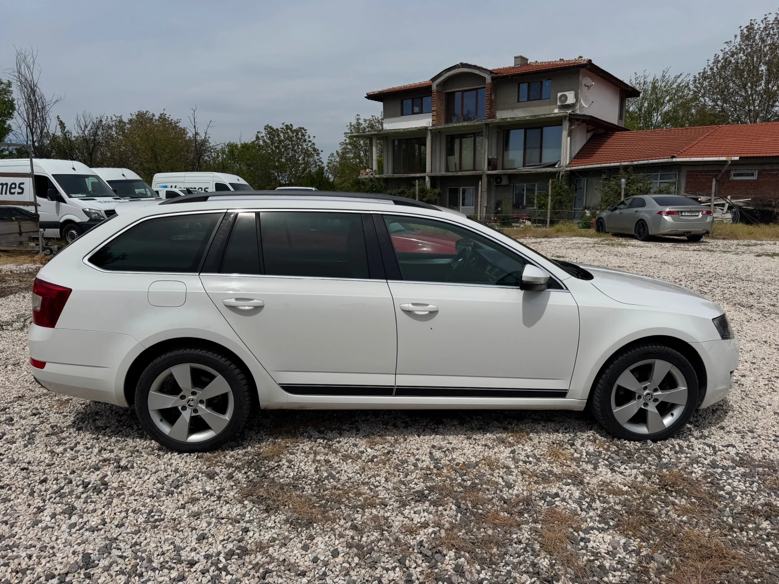 Skoda Octavia 2.0 TDI, снимка 6 - Автомобили и джипове - 54416533