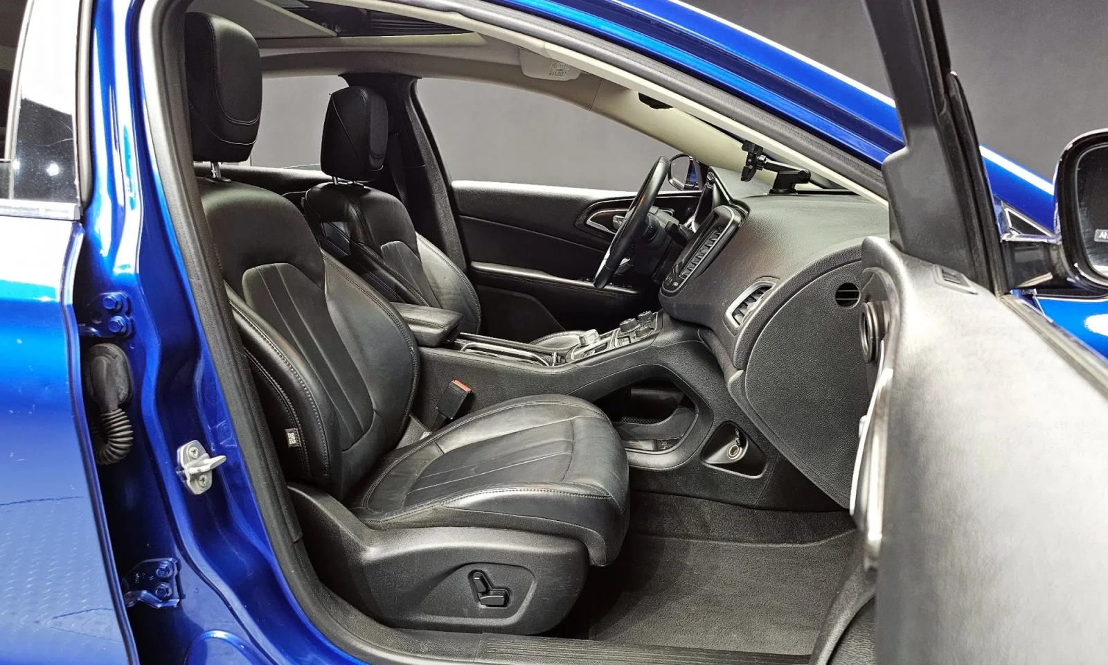 Chrysler 200 * Distronic, * Park Assist * 2.4 | Mobile.bg � ����������� 5
