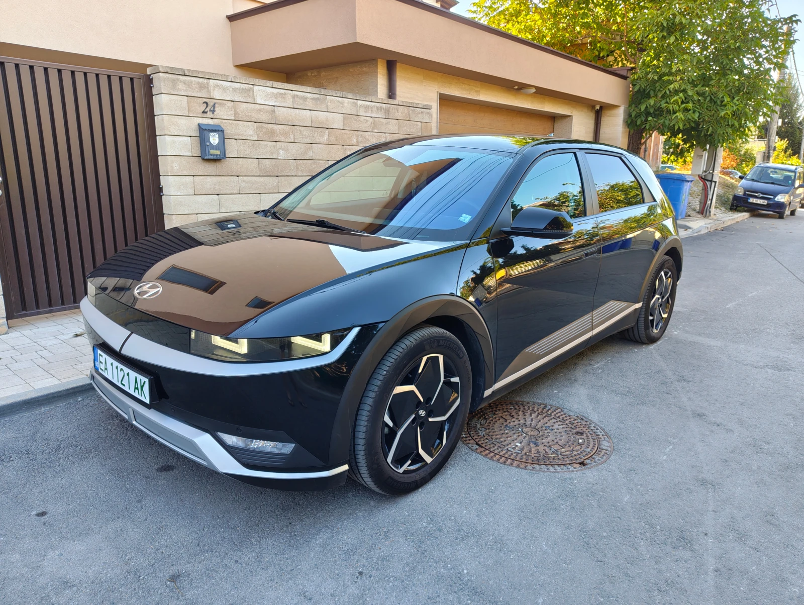 Hyundai Ioniq 5 78KWh* V2L* PREMIUM LINE* LED* ���������* CONECT | Mobile.bg � ����������� 2