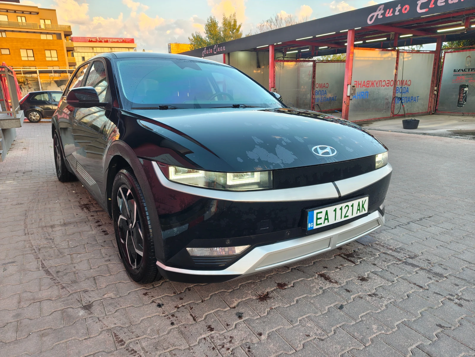 Hyundai Ioniq 5 77.7KWh* V2L* PREMIUM LINE* LED* Термопомп* CONECT, снимка 5 - Автомобили и джипове - 56064256