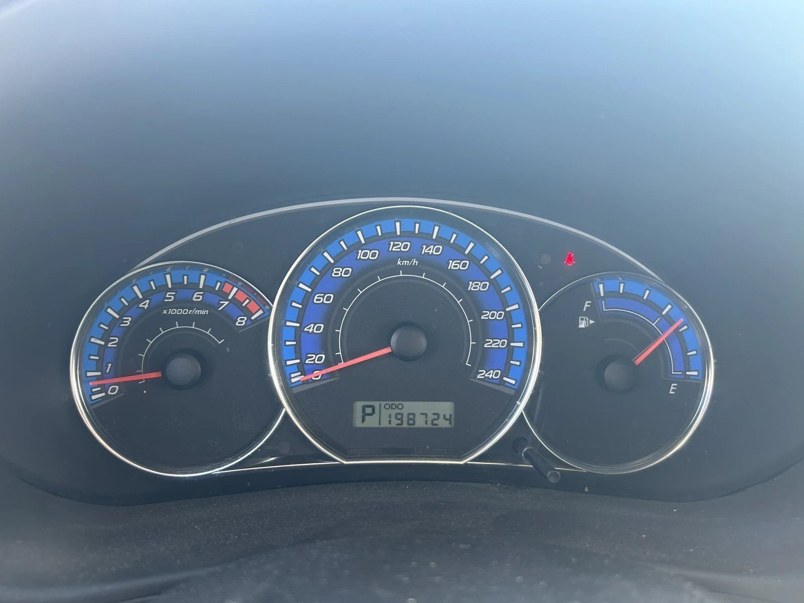 Subaru Forester 2.0 LPG, снимка 8 - Автомобили и джипове - 56160844