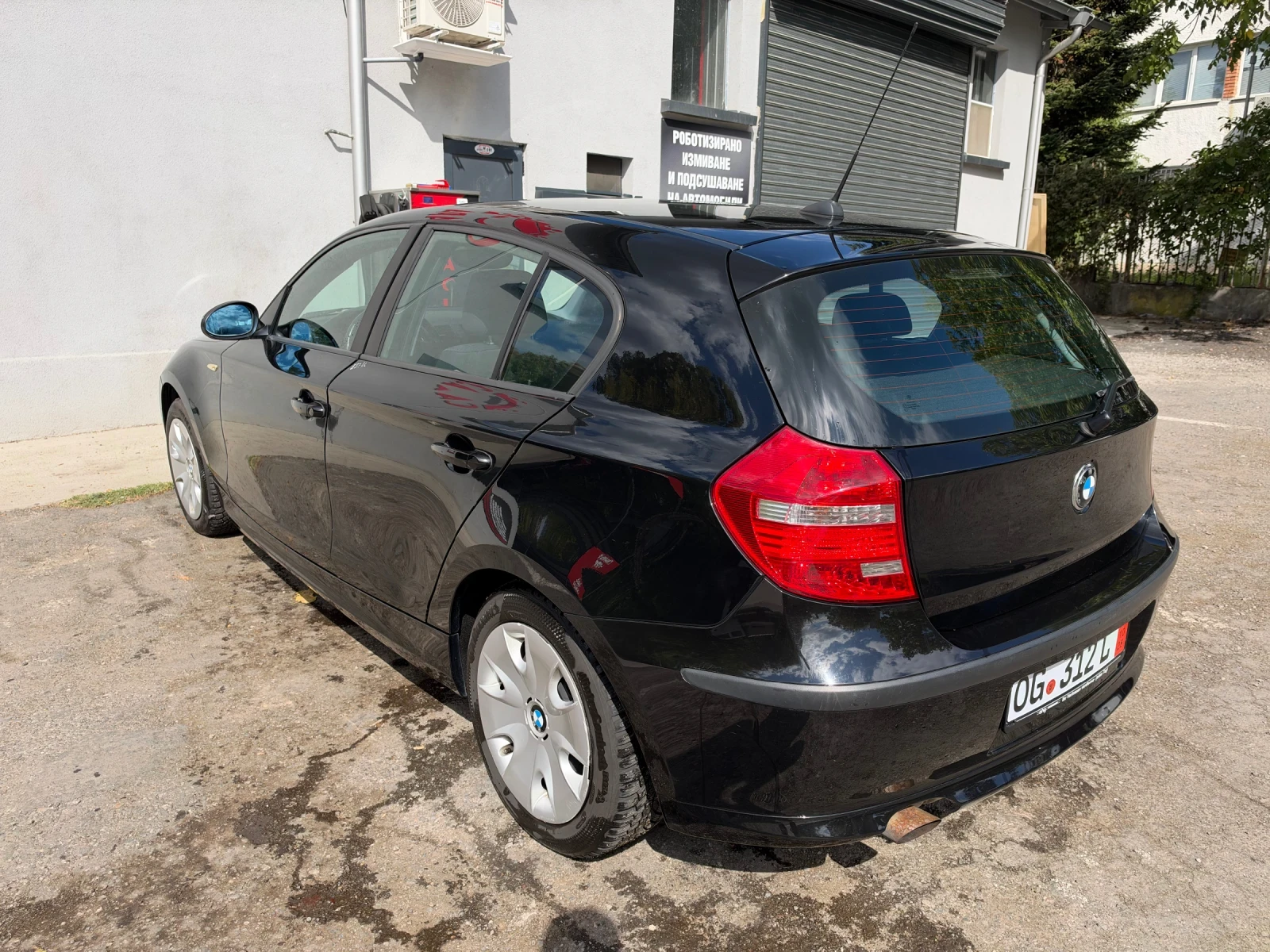 BMW 116 i, снимка 5 - Автомобили и джипове - 56202946