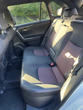 Toyota Rav4 Plug-in hybrid/4х4/FULL STYLE/85 КМ/360 камера, снимка 11