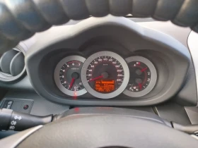 Toyota Rav4 D-4D 2.2 136, снимка 10