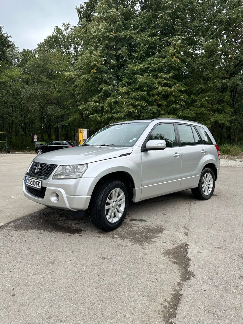 Suzuki Grand vitara 2011, ГАЗ + НАВИГАЦИЯ, 209 000км. , снимка 2 - Автомобили и джипове - 47501052