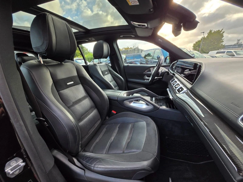 Mercedes-Benz GLE 53 4MATIC 7 МЕСТЕН* BURM* KEYLESS* DISTR* PANO* 360 CAM* , снимка 11 - Автомобили и джипове - 52225330