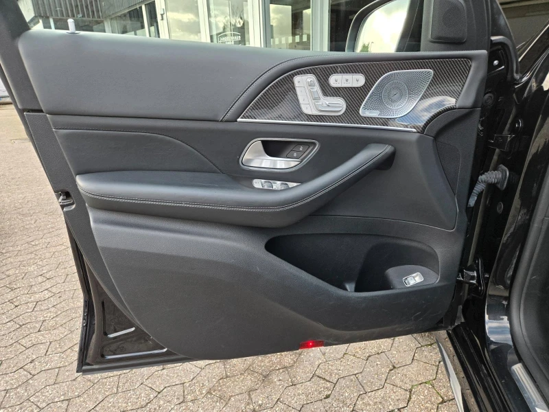 Mercedes-Benz GLE 53 4MATIC 7 МЕСТЕН* BURM* KEYLESS* DISTR* PANO* 360 CAM* , снимка 6 - Автомобили и джипове - 52225330