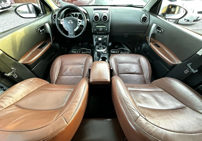 Nissan Qashqai 2.0D 150HP 4X4 PANO KEYLESS КОЖА , снимка 10 - Автомобили и джипове - 52623606