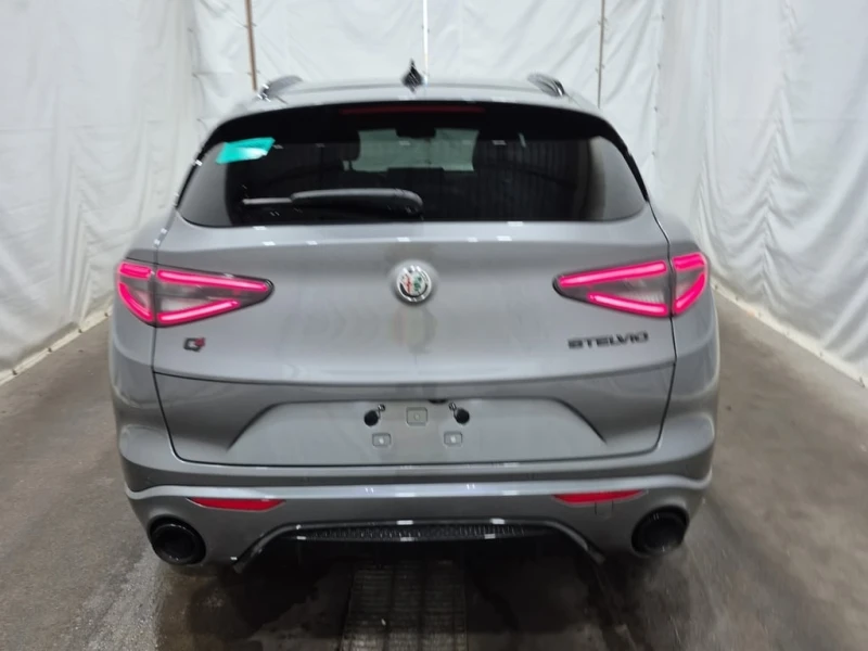 Alfa Romeo Stelvio * TI SPORT * CARFAX * , снимка 6 - Автомобили и джипове - 53027546