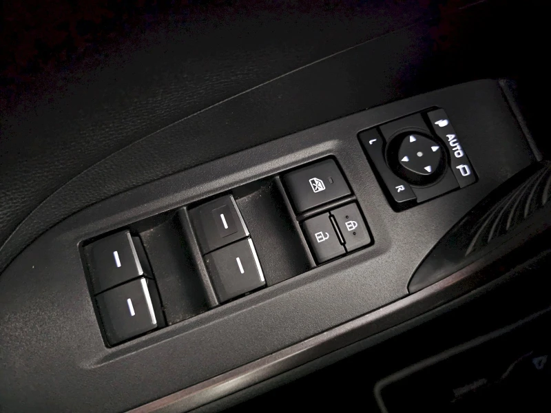 Toyota Rav4 2.5HEV 222k 4x4 GR SPORT , снимка 13 - Автомобили и джипове - 53035023