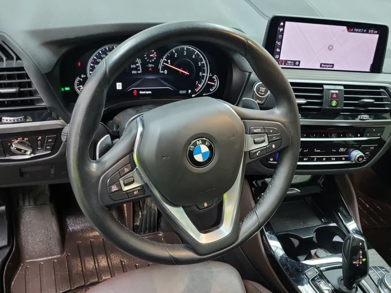 BMW X4 xDrive30I * 40000km! * Панорама * Head Up * CARFAX, снимка 9 - Автомобили и джипове - 53335649