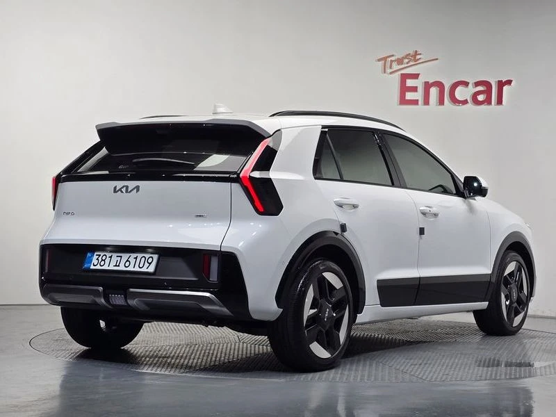 Kia Niro SIgnature| 139к.с.| ВКЛ.ТЕХНОТЕСТ, снимка 2 - Автомобили и джипове - 55688647