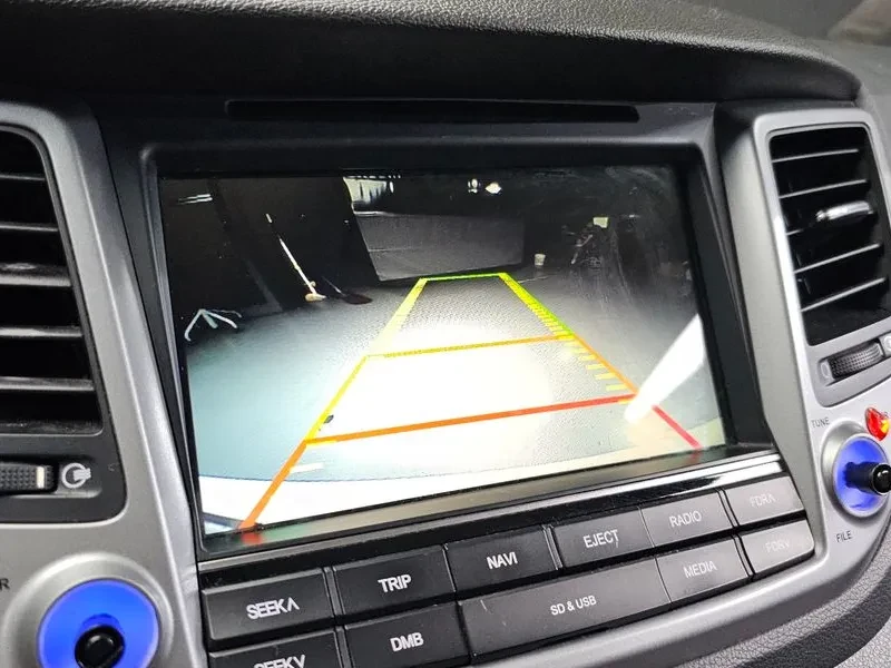 Hyundai Tucson 1.7 2WD STYLE, снимка 15 - Автомобили и джипове - 55733120