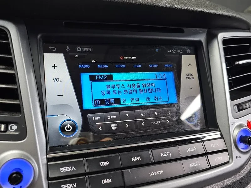 Hyundai Tucson 1.7 2WD STYLE, снимка 16 - Автомобили и джипове - 55733120