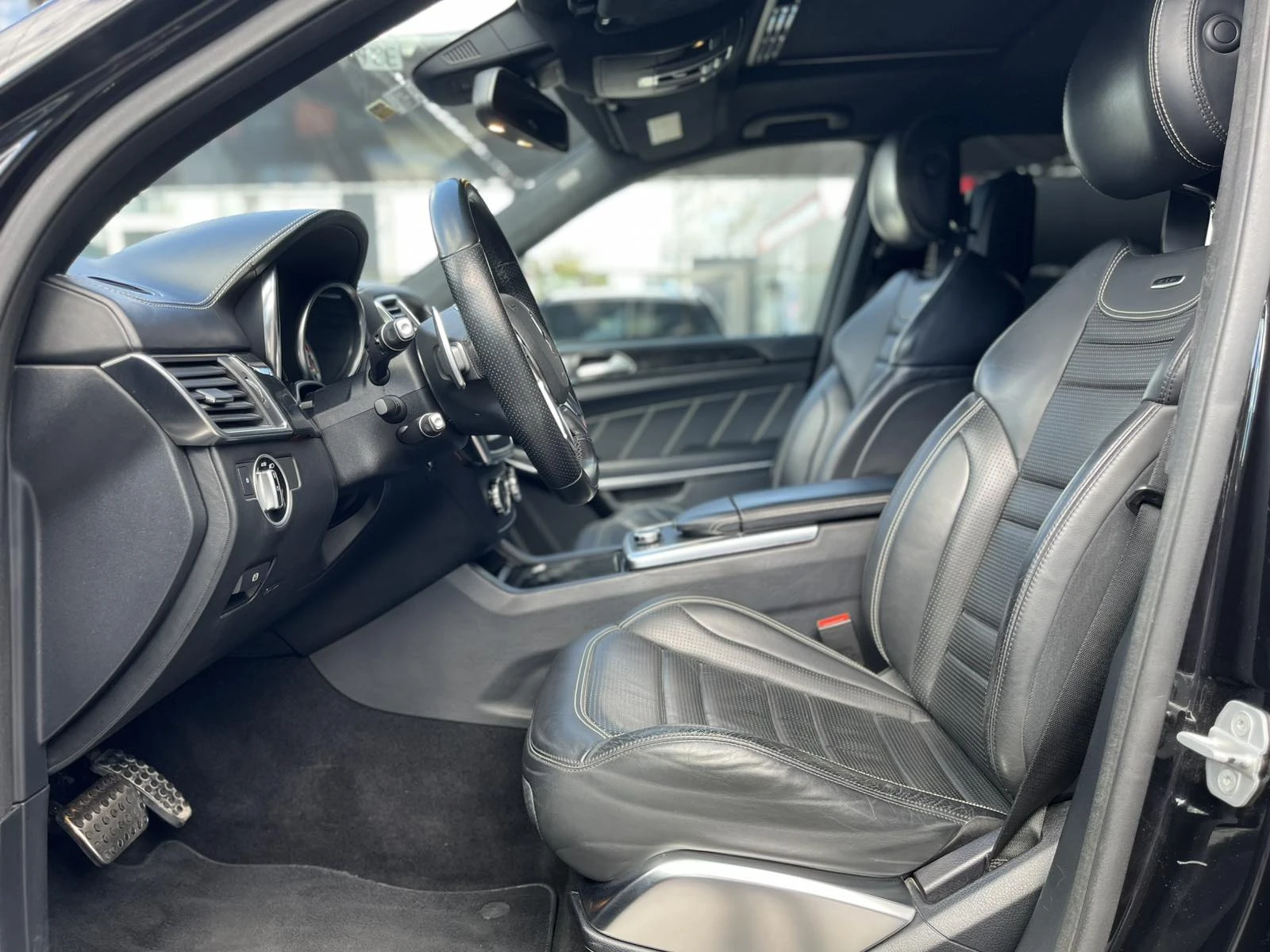 Mercedes-Benz GL 63 AMG Desygno - изображение 9