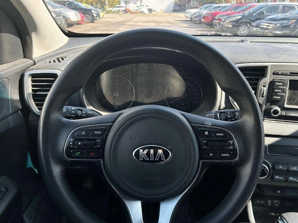 Kia Sportage *  *    *   *  | Mobile.bg   12