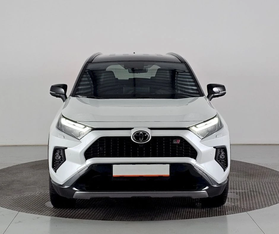 Toyota Rav4 2.5HEV 222k 4x4 GR SPORT  - изображение 2