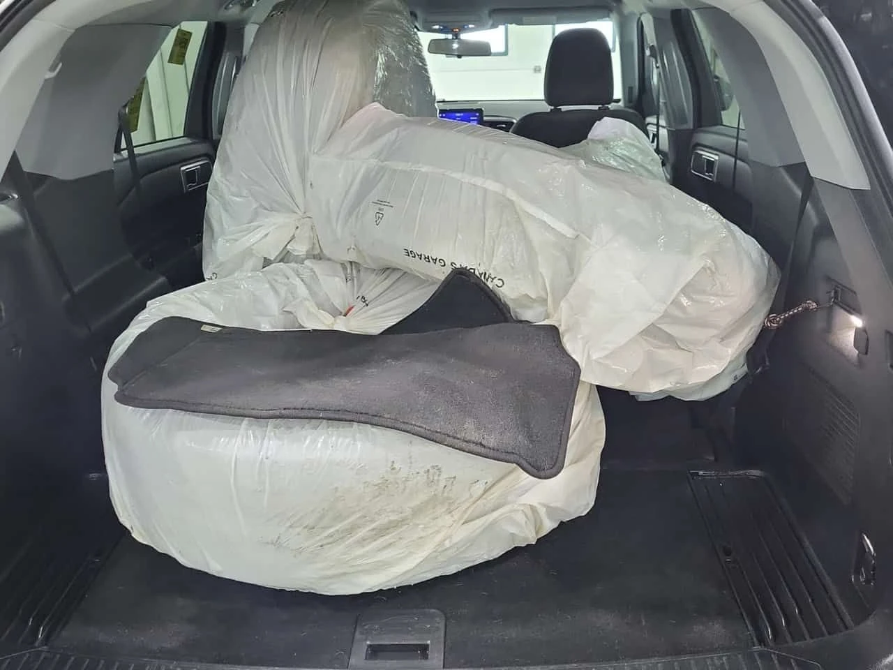 Ford Explorer * XLT * CARFAX * 2 КЛЮЧА * 2 БРОЯ ГУМИ * , снимка 15 - Автомобили и джипове - 53826225