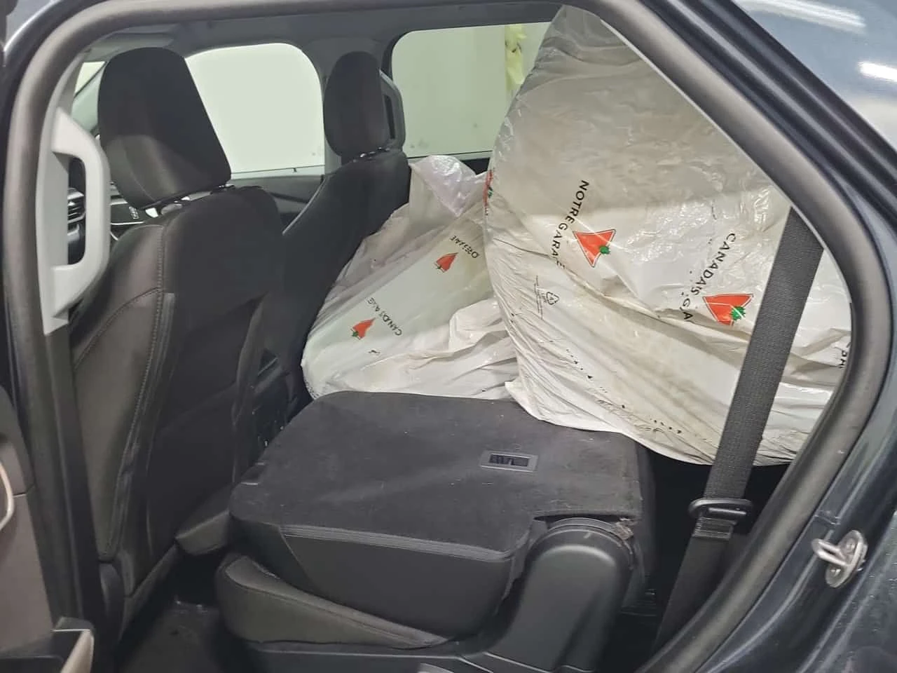 Ford Explorer * XLT * CARFAX * 2 КЛЮЧА * 2 БРОЯ ГУМИ * , снимка 13 - Автомобили и джипове - 53826225